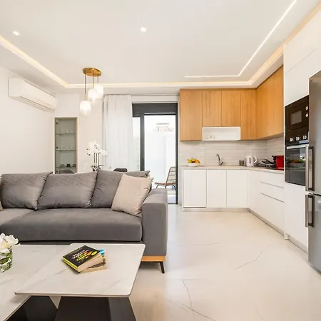 Besa Luxury Apartmán *